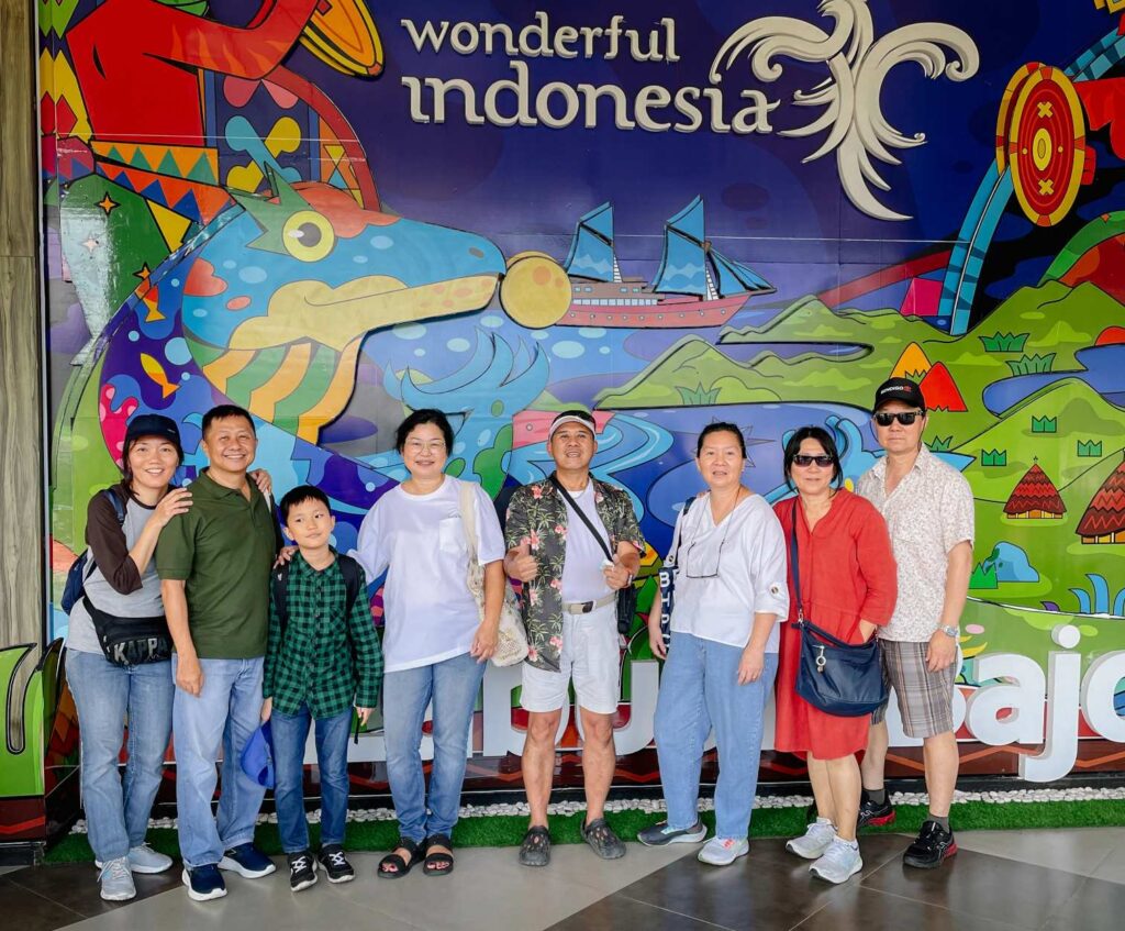 Bandara Internasional Komo - Full Day City Tour Labuan Bajo